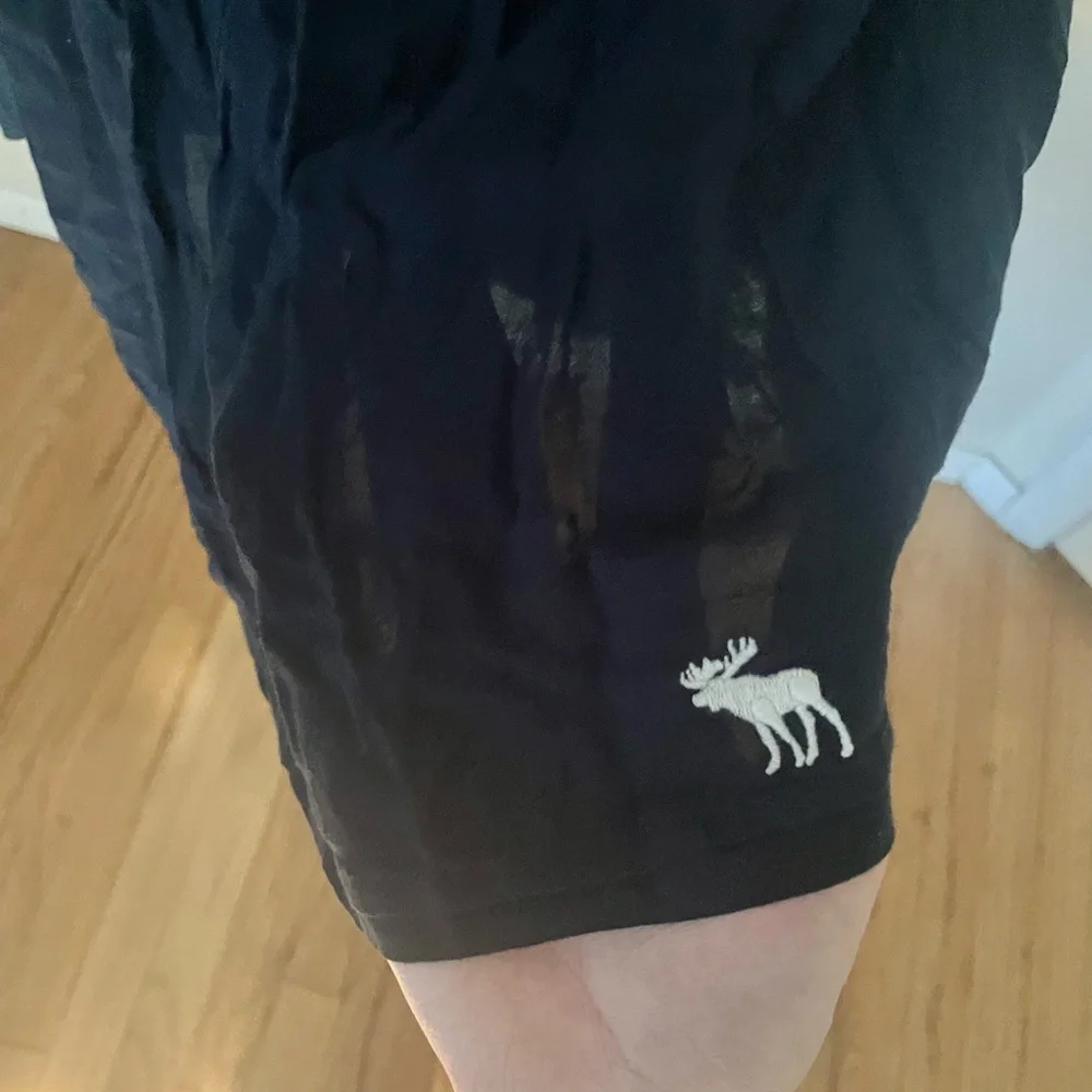 Abercrombie & Fitch Dark Blue Mini Skirt With Moose Womens Size S-M Stretchy - Picture 4 of 5